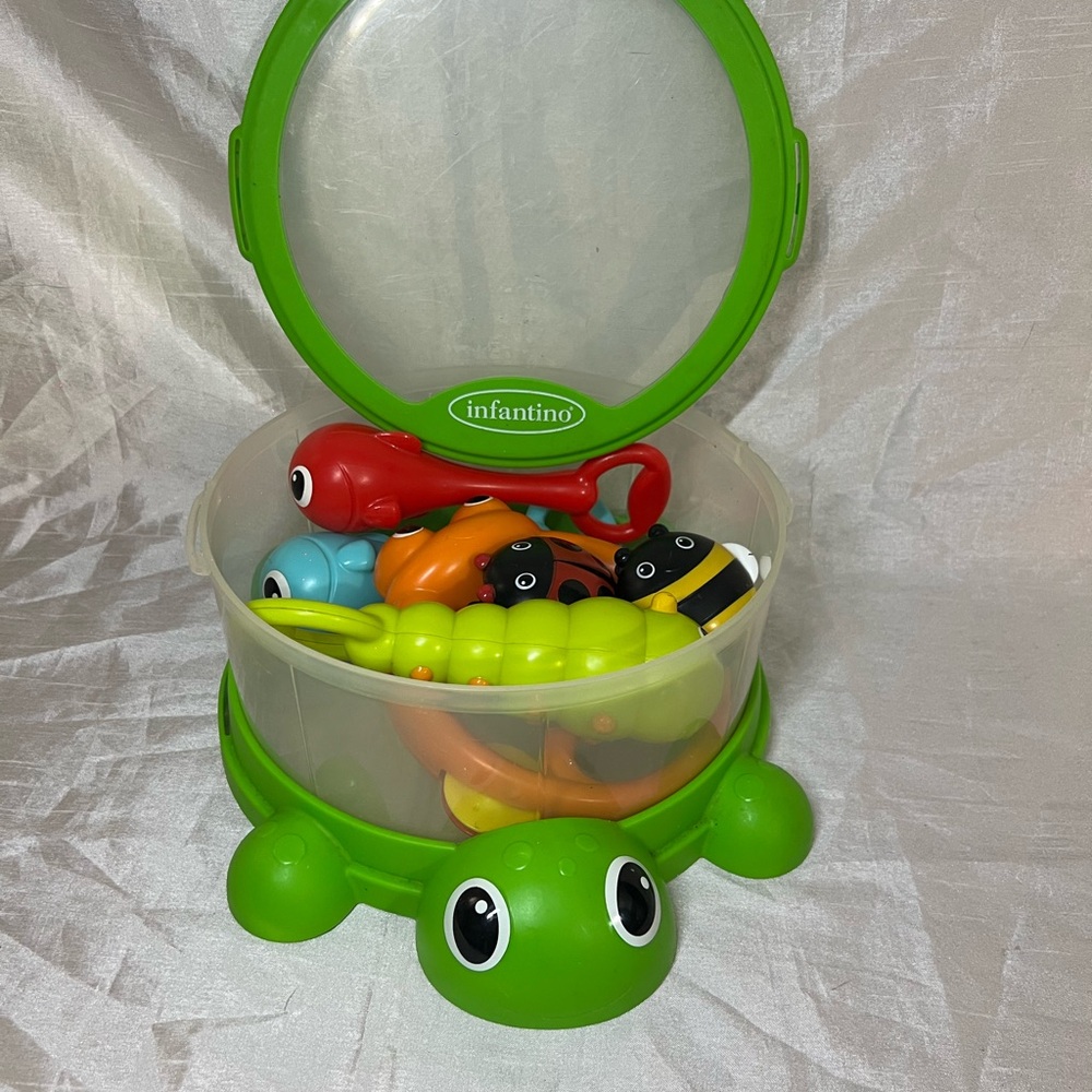 INFANTINO  COLORFUL TURTLE COVER BAND 6- PIECE PERCUSSION SET - Picture 4 of 11